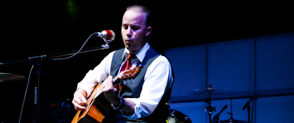 wedding guitarist toronto peterborough niagara ceremony guitar