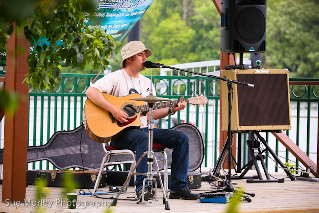 Wedding guitarist toronto peterborough niagara ceremony music