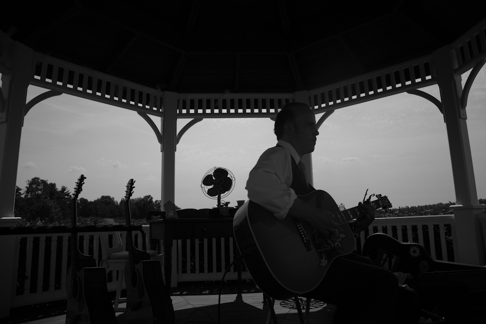 wedding guitarist toronto peterborough niagara ceremony guitar